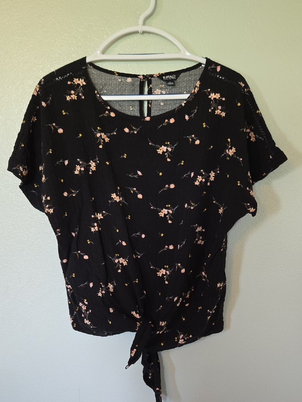 Buffalo David Britton | Black Floral Tie Front Crew Neck Top Size Large
